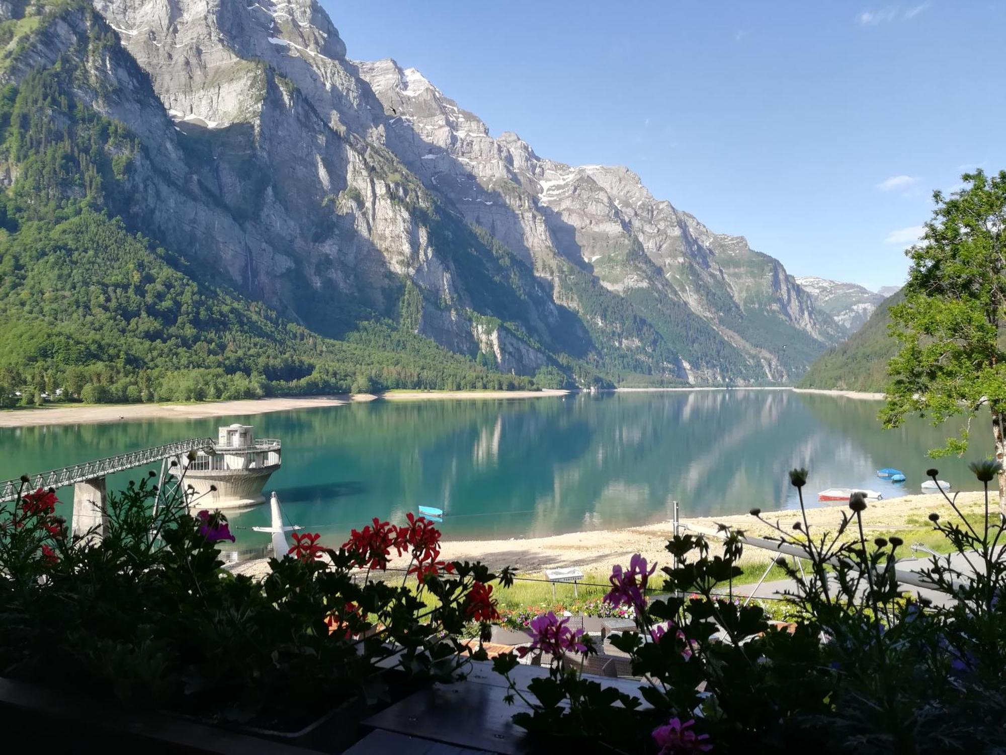 Hotel Rhodannenberg Ag Glarus Quarto foto